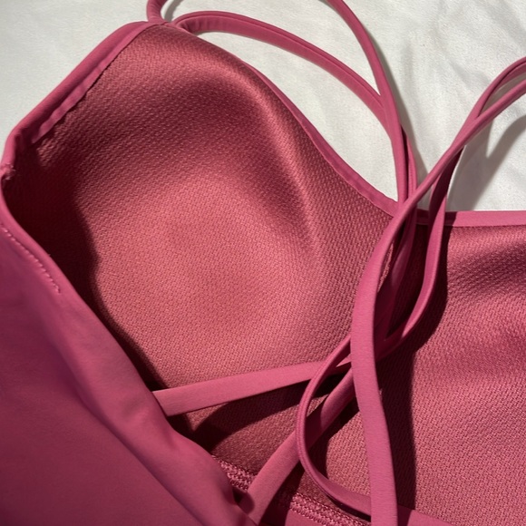 Lululemon Like a Cloud Bra Sz 4 - Picture 3 of 4